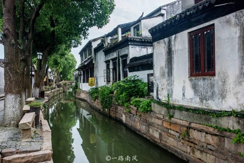 纯棉的衣服弄脏怎么洗都洗不掉?-专业的问答平台